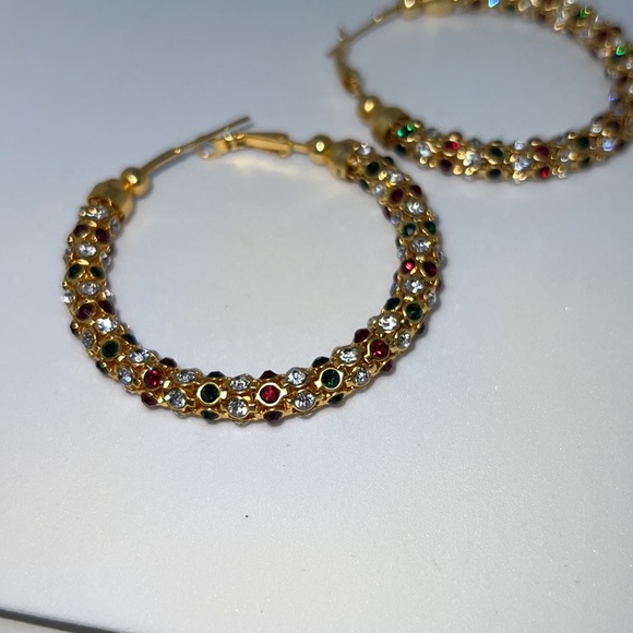 Women gold plated earring | great condition | Indian Jewelry Accessories - Picture 2 of 4